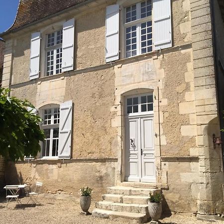 Le Petit Logis Bed & Breakfast Rouillac  Bagian luar foto