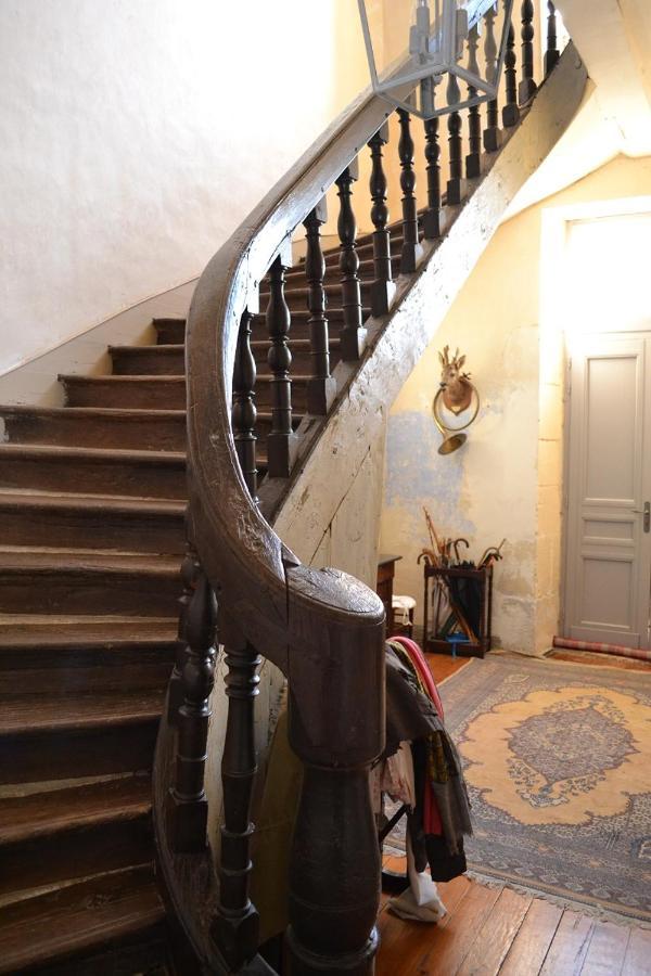 Le Petit Logis Bed & Breakfast Rouillac  Bagian luar foto